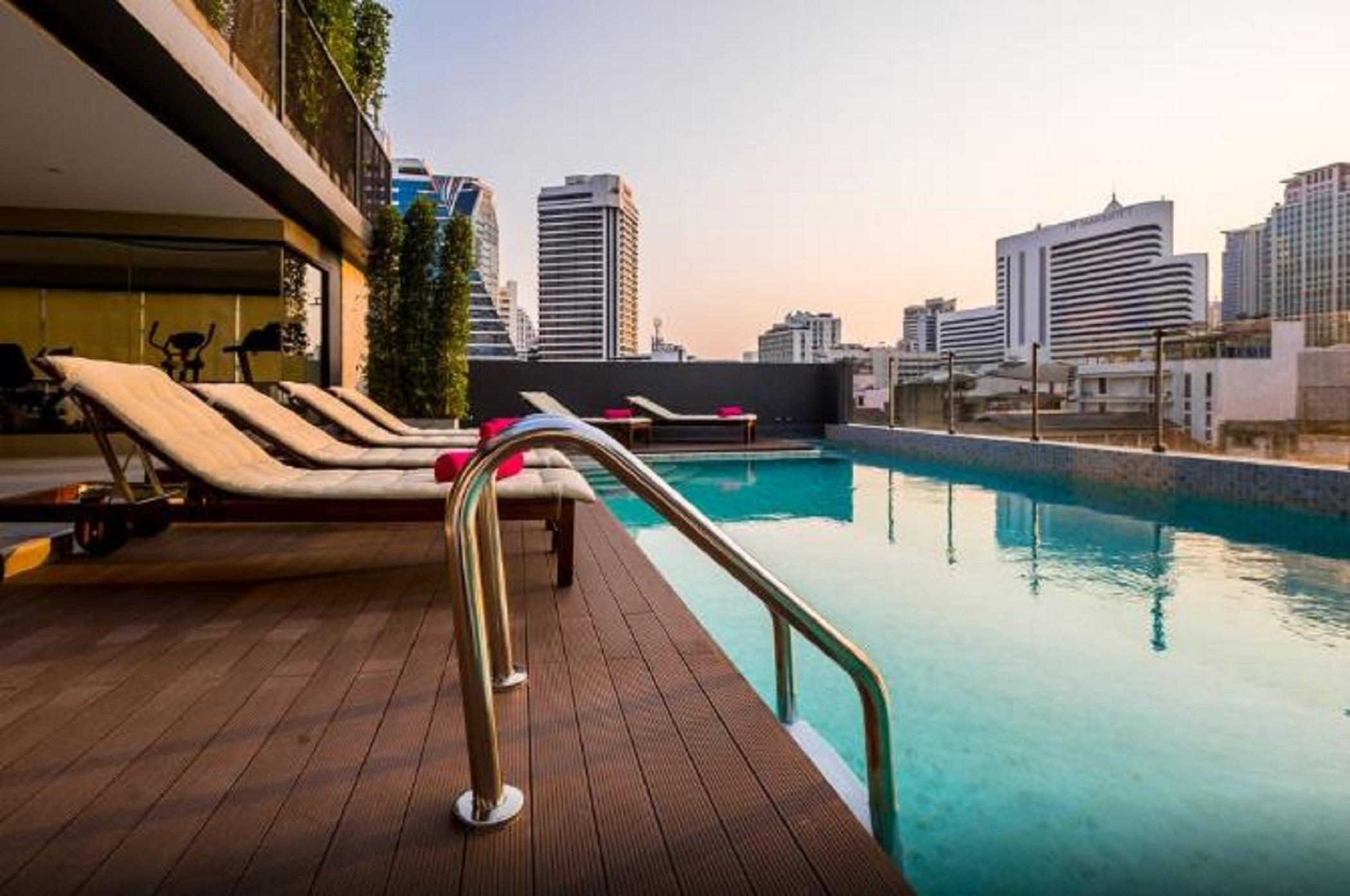 Glow Sukhumvit 5 Bangkok Exterior foto